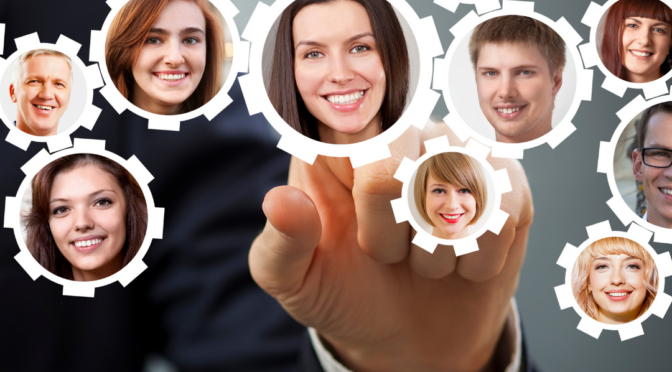 How to create a LinkedIn profileto attract your ideal clients